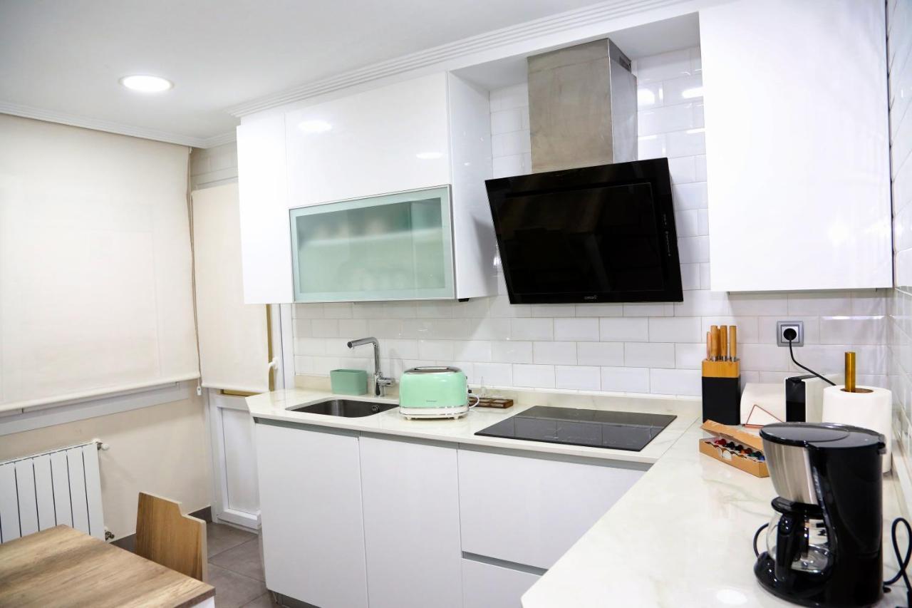 River Deluxe Con Garaje Gratis Bilbao Zewnętrze zdjęcie