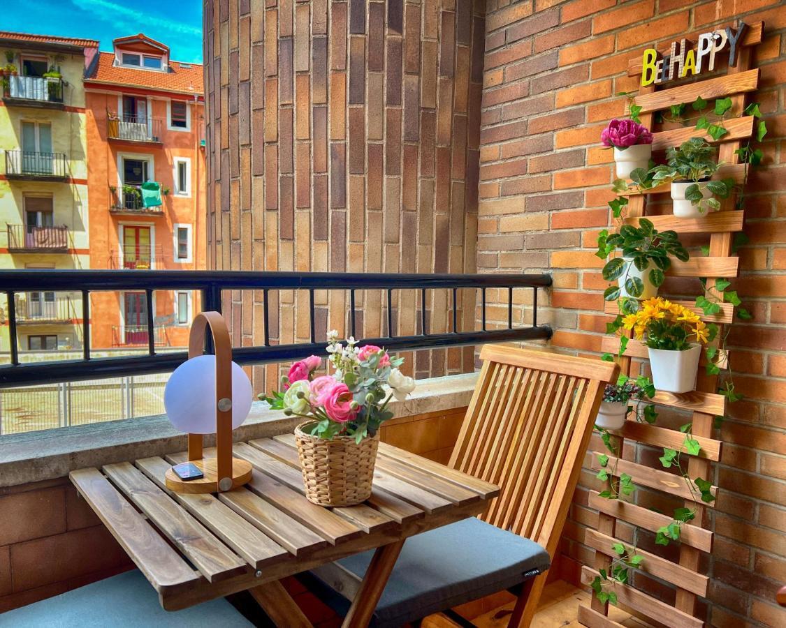 River Deluxe Con Garaje Gratis Bilbao Zewnętrze zdjęcie