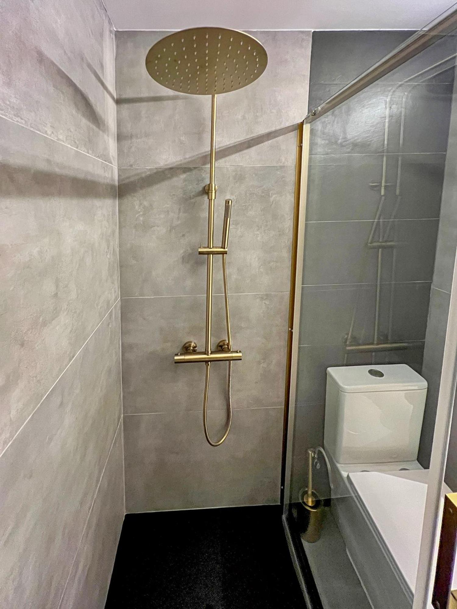 River Deluxe Con Garaje Gratis Bilbao Zewnętrze zdjęcie